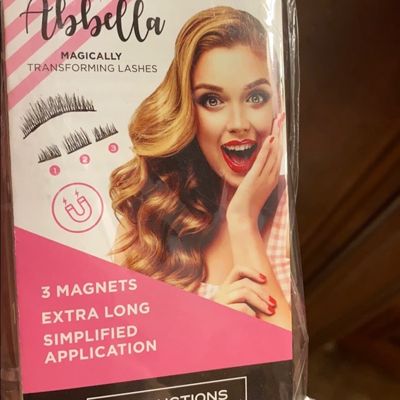 Magnetic 🧲 lashes - Picture 4 of 4